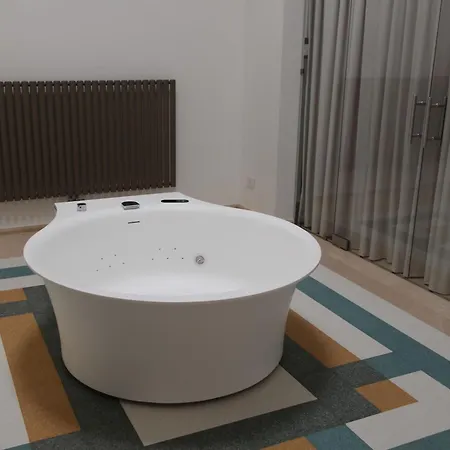 Hydeout Palace - Luxury & Spa San Vito dei Normanni