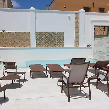 Hydeout Palace - Luxury & Spa * San Vito dei Normanni
